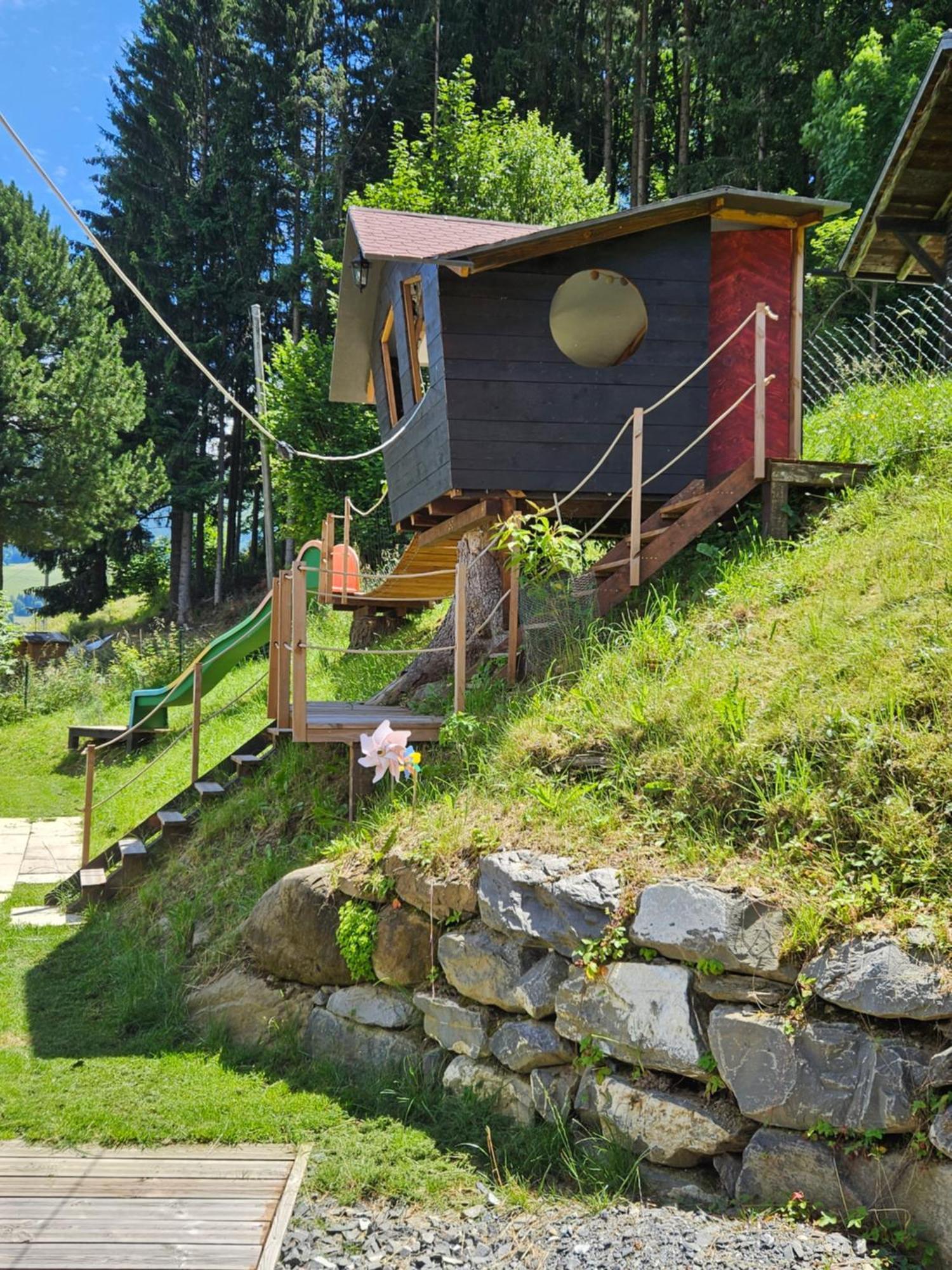Sweet & Cosy Chalet In The Heart Of The Swiss Alps Troistorrents Exterior photo